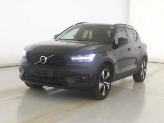 Volvo XC40 R-Design Recharge