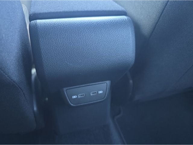 Volkswagen Taigo 1.0 TSI R-Line Style