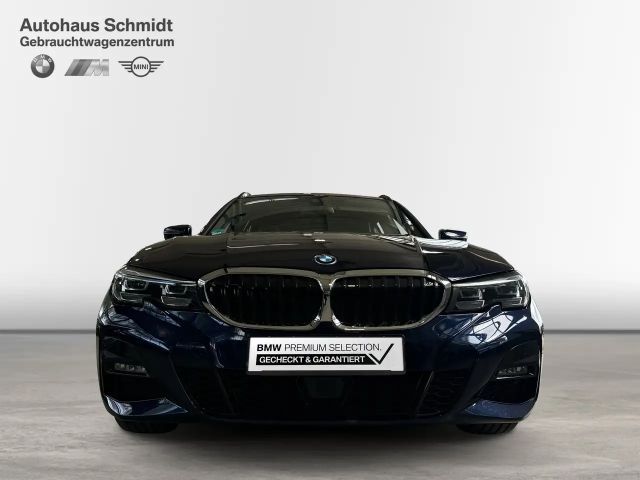 BMW 330 330e M-Sport Touring xDrive