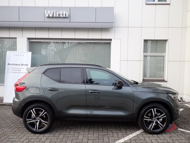 Volvo XC40 Dark Plus