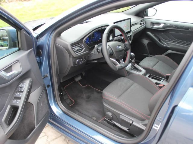 Ford Focus EcoBoost ST Line