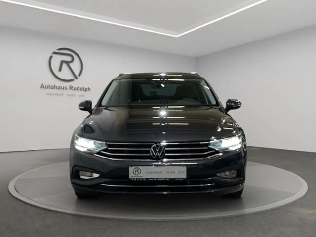 Volkswagen Passat 2.0 TDI Business DSG Variant