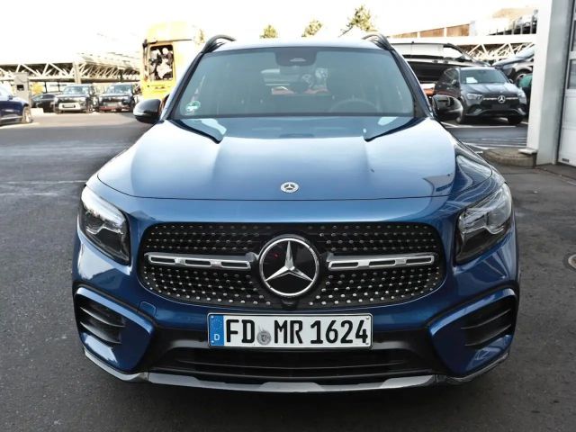 Mercedes-Benz GLB 200 AMG Line GLB 200 d