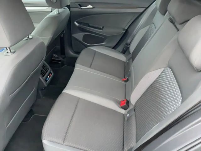 Volkswagen Golf 1.5 TSI Golf VIII