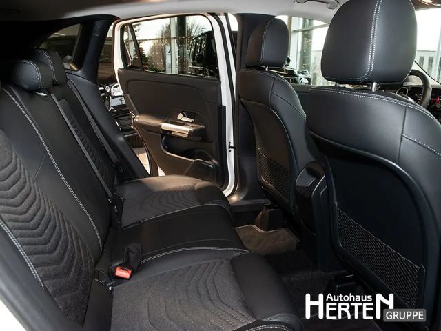 Mercedes-Benz GLA 220 Progressive