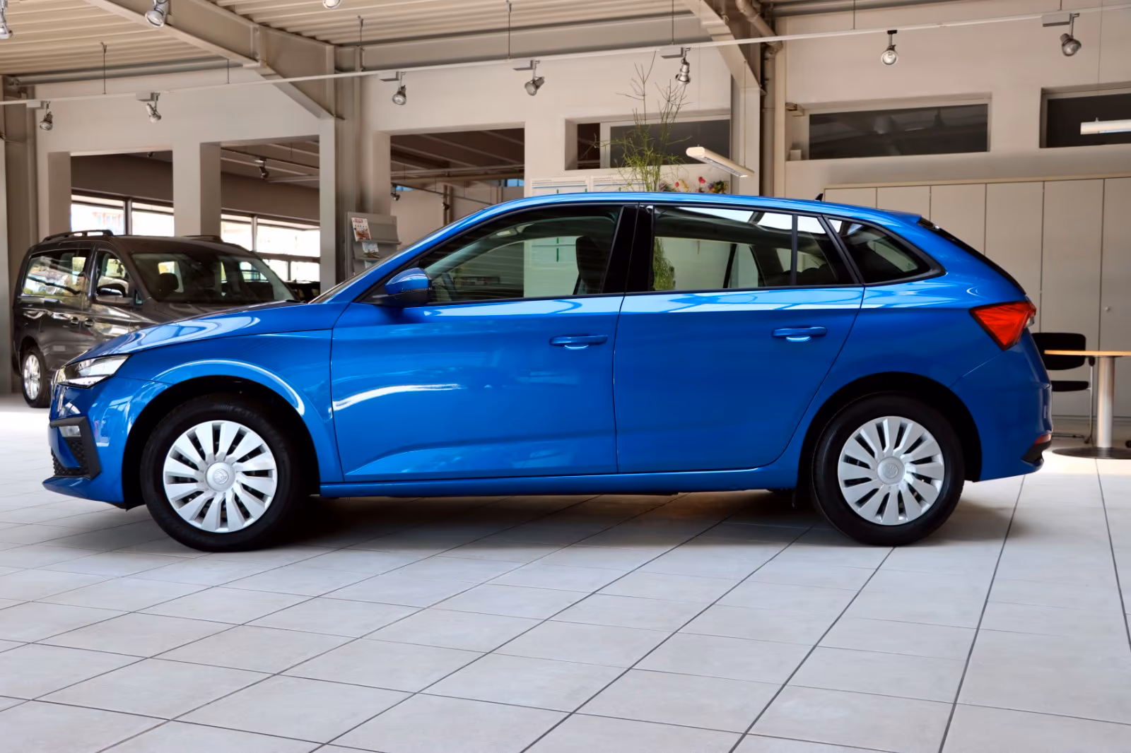 Skoda Scala 1.0 Essence DSG 116PS-AHK LED PDC Tempomat