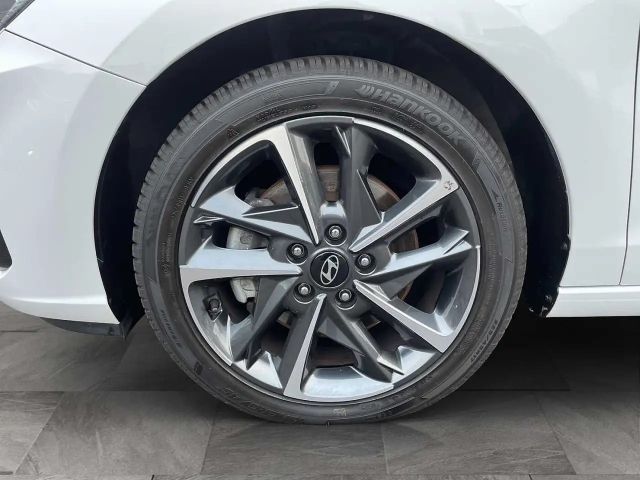 Hyundai i30 Advantage Hybrid