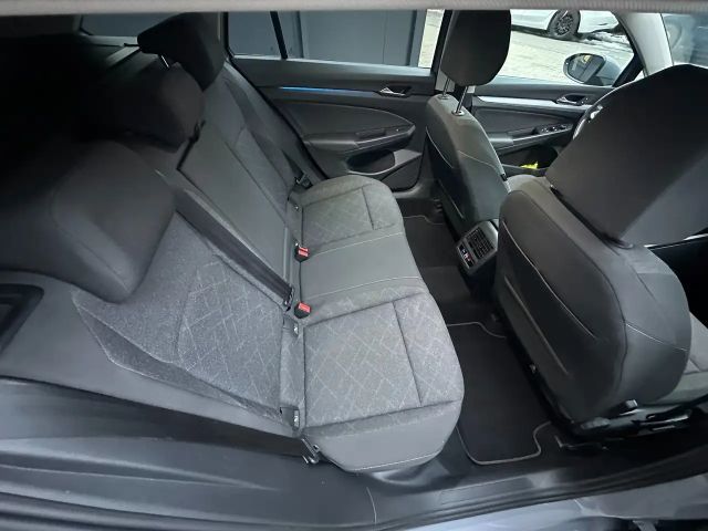 Volkswagen Golf DSG Life Variant