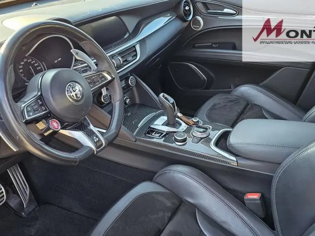 Alfa Romeo Stelvio Quadrifoglio