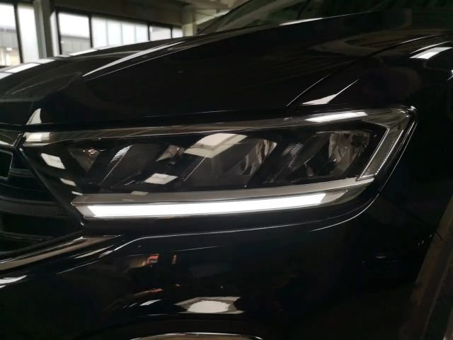 Volkswagen T-Roc GOAL 1.0 l TSI OPF  6-Gang Rückfahrkamera, Winterk