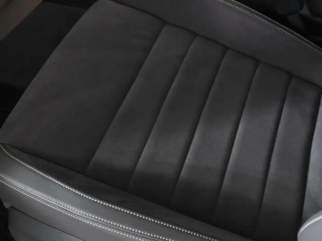 Volkswagen Multivan Style T7 eHybrid