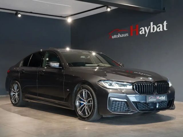 BMW 530 530d M-Sport Sedan