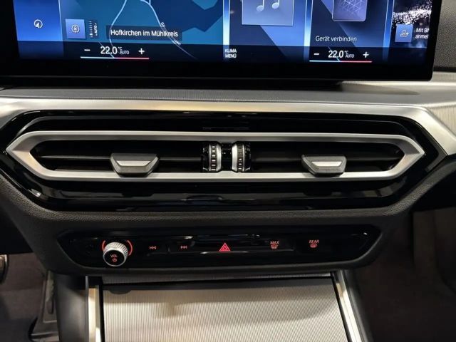 BMW 320 320d M-Sport Touring xDrive