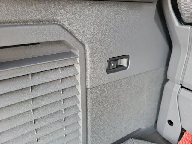 Volkswagen Multivan 2.0 TDI DSG Lang T7