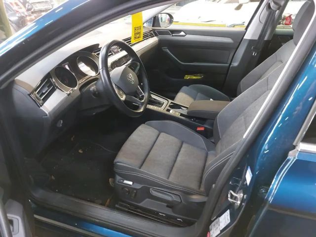 Volkswagen Passat 1.5 TSI Business DSG