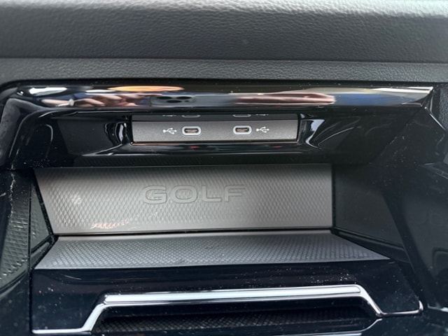 Volkswagen Golf 2.0 TSI Golf VIII