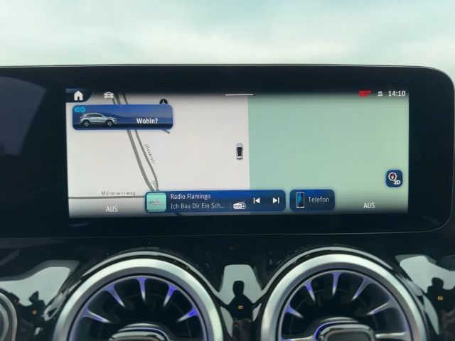 Mercedes-Benz EQA 300 4MATIC AMG Line