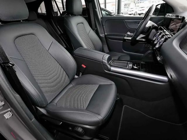 Mercedes-Benz GLA 250 GLA 250 e