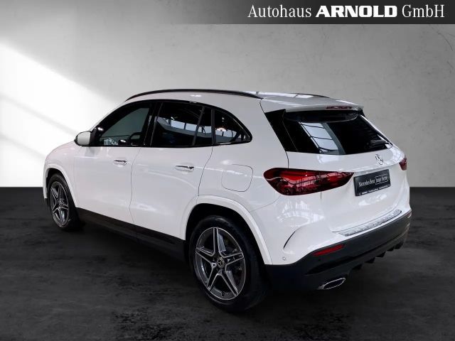 Mercedes-Benz GLA 220 4MATIC AMG Line