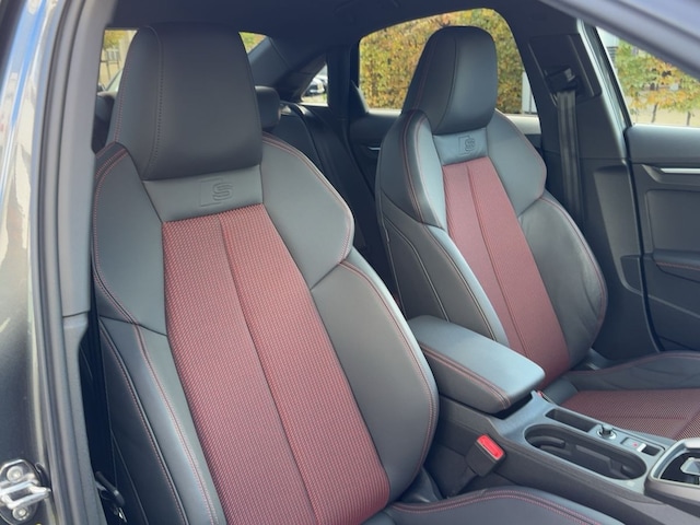 Audi S3 Quattro S-Tronic Sedan