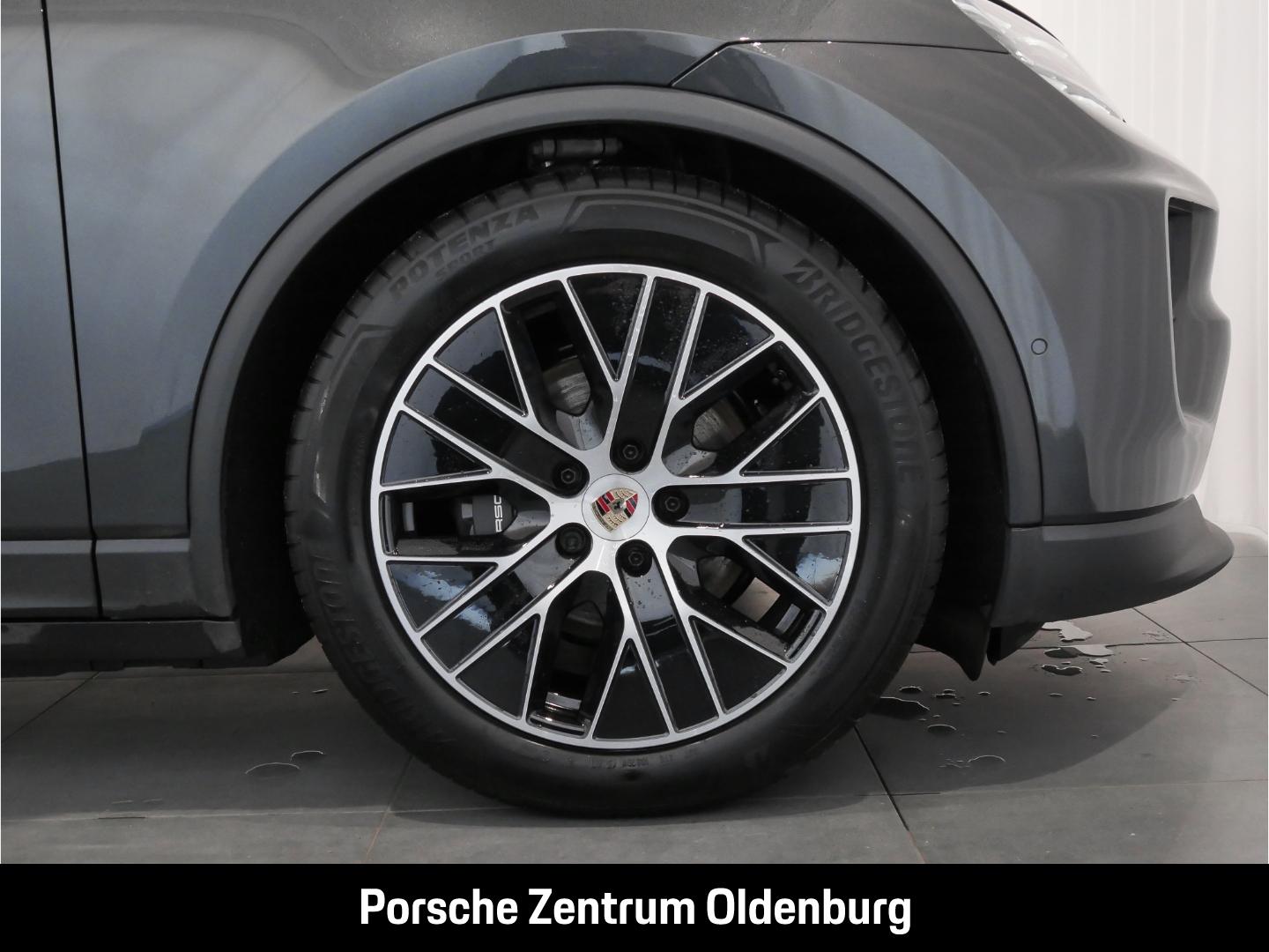 Porsche Macan Electric MATRIX,Luftfederung,Panoramadach