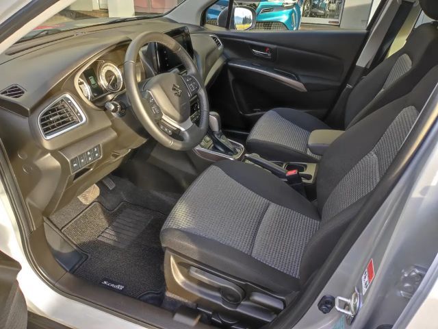 Suzuki S-Cross AllGrip Hybrid