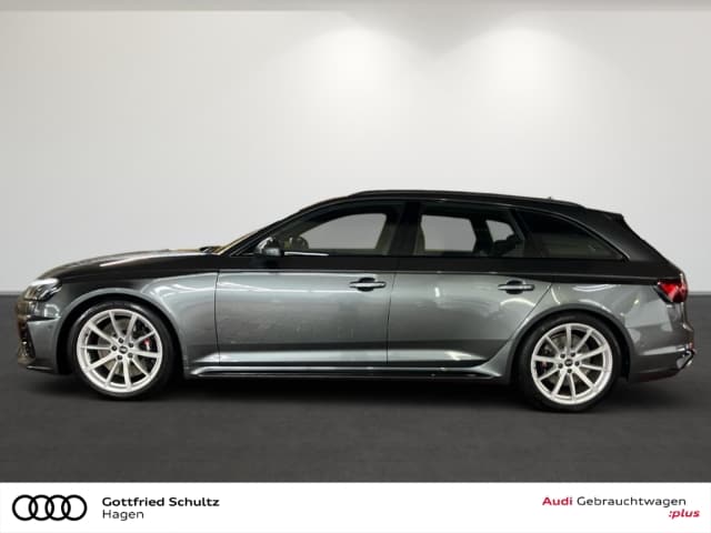 Audi RS4 Avant Quattro