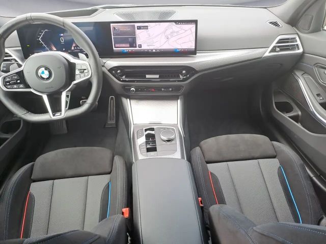 BMW 320 320d M-Sport Sedan xDrive