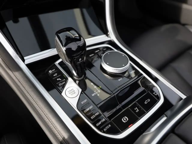 BMW 850 850i Cabrio xDrive