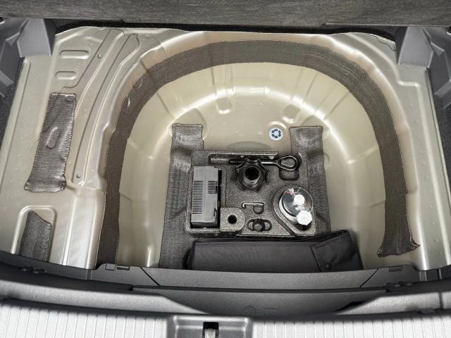 Volkswagen T-Cross 4Me TSI