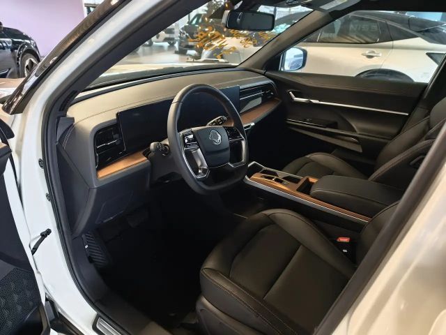 SsangYong Torres EVX Platinum