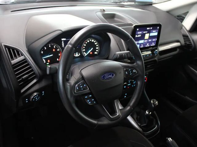 Ford EcoSport Cool & Connect