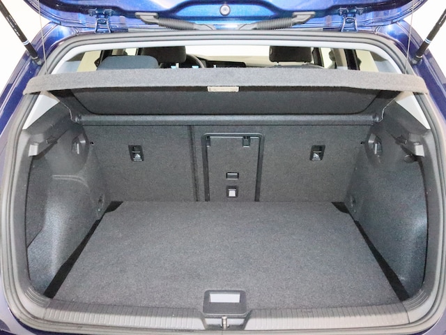 Volkswagen Golf 1.5 eTSI Golf VIII Life