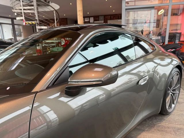 Porsche 992 4S Carrera Coupé