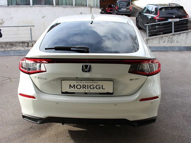 Honda Civic 2.0 Elegance Hybrid i-MMD
