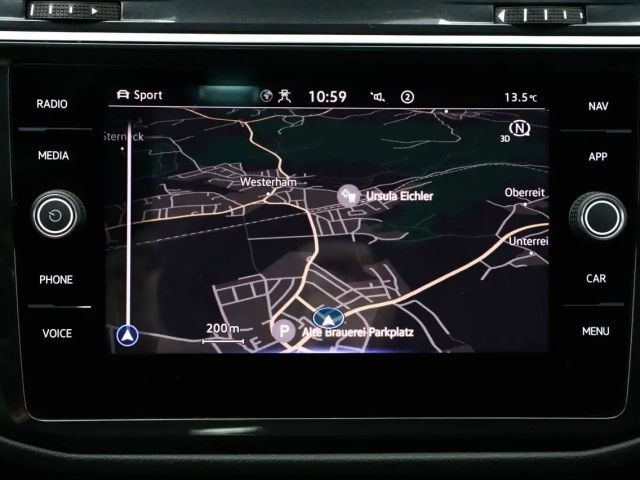 Volkswagen Tiguan 2.0 TSI DSG