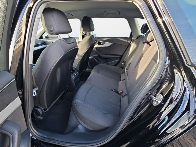 Audi A4 40 TDI Avant S-Tronic