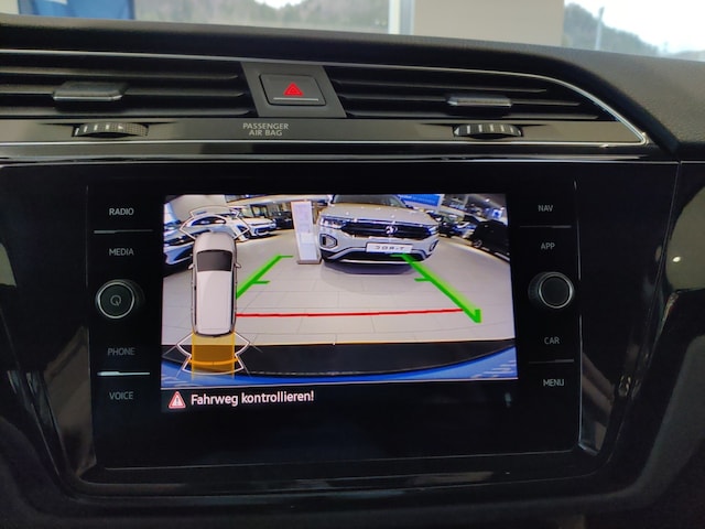 Volkswagen Touran 1.5 TSI DSG R-Line