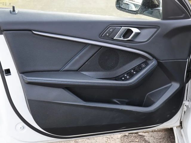 BMW 118 118i M-Sport Sedan