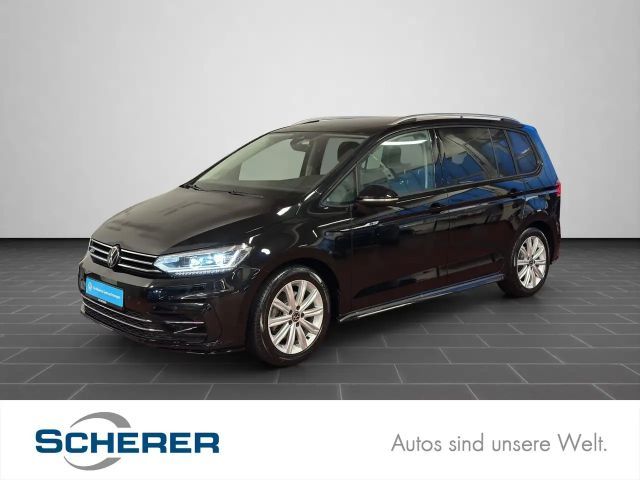 Volkswagen Touran 1.5 TSI DSG R-Line