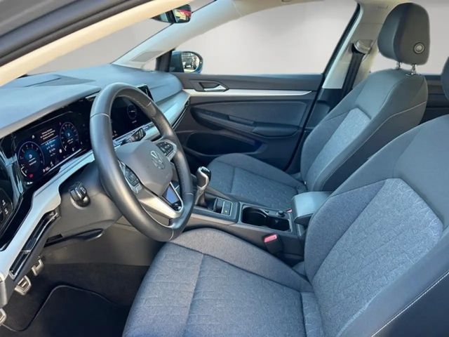 Volkswagen Golf 1.5 TSI Golf VIII Move