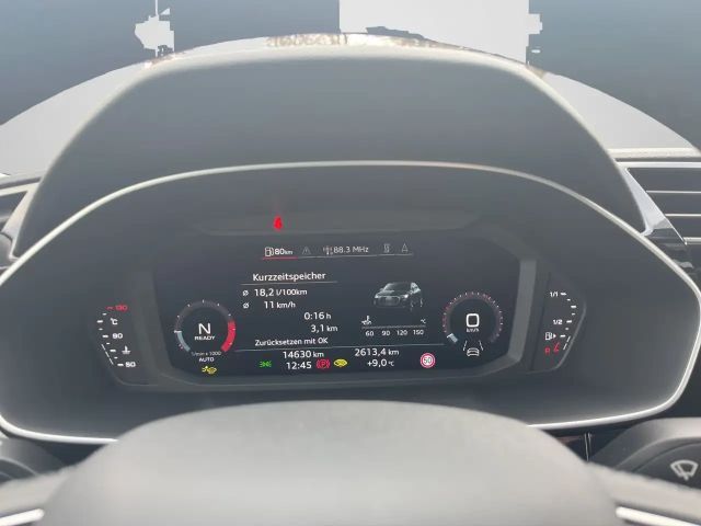 Audi Q3 35 TFSI S-Line S-Tronic