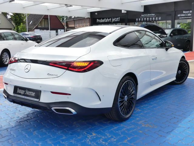 Mercedes-Benz CLE 300 4MATIC AMG Line Coupé