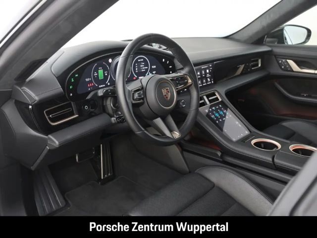 Porsche Taycan 4 Cross Turismo