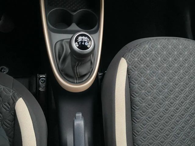 Toyota Aygo X Bi-Tone Hatchback