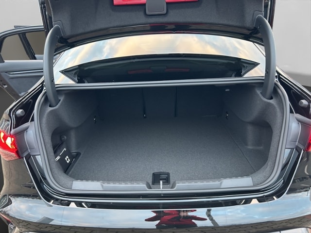 Audi RS3 Quattro S-Tronic Sedan