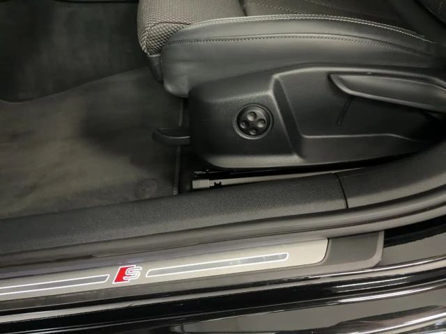 Audi A4 40 TDI Avant Quattro S-Line