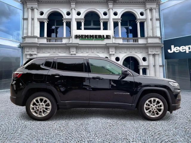 Jeep Compass Altitude Hybrid