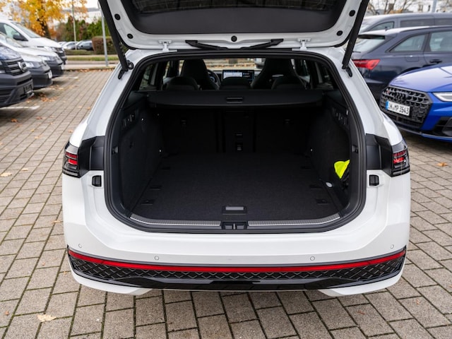 Volkswagen Passat 4Motion DSG R-Line