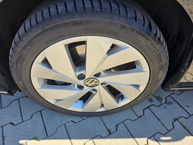 Volkswagen Golf 2.0 TDI DSG Plus Variant